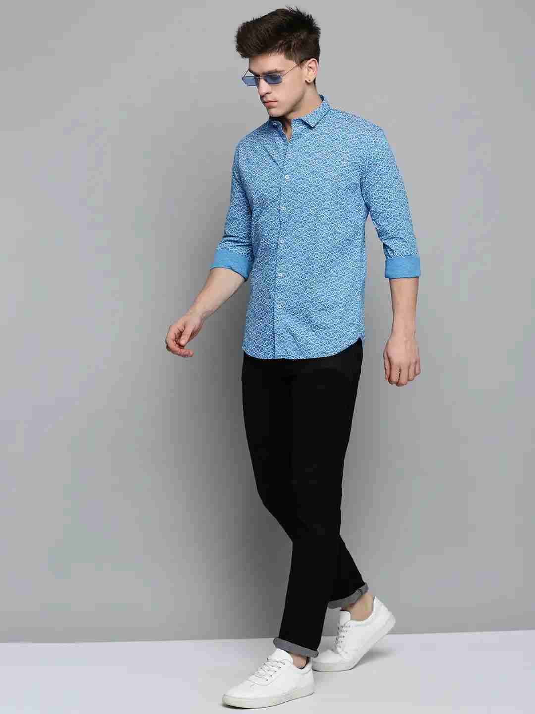 SHOWOFF Men's Spread Collar Blue Printed Shirt