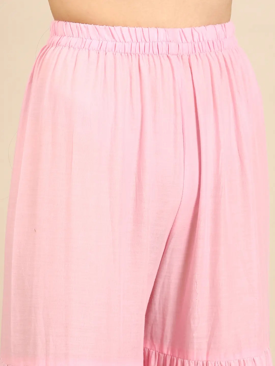 Women's Pink Crepe Solid Comfort Fit Kurta Sets