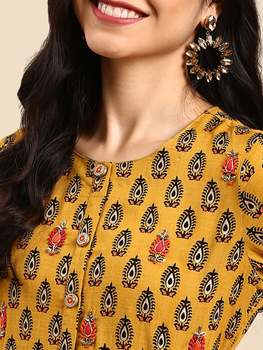 Women's Yellow Cotton Blend Printed Comfort Fit Kurta Sets