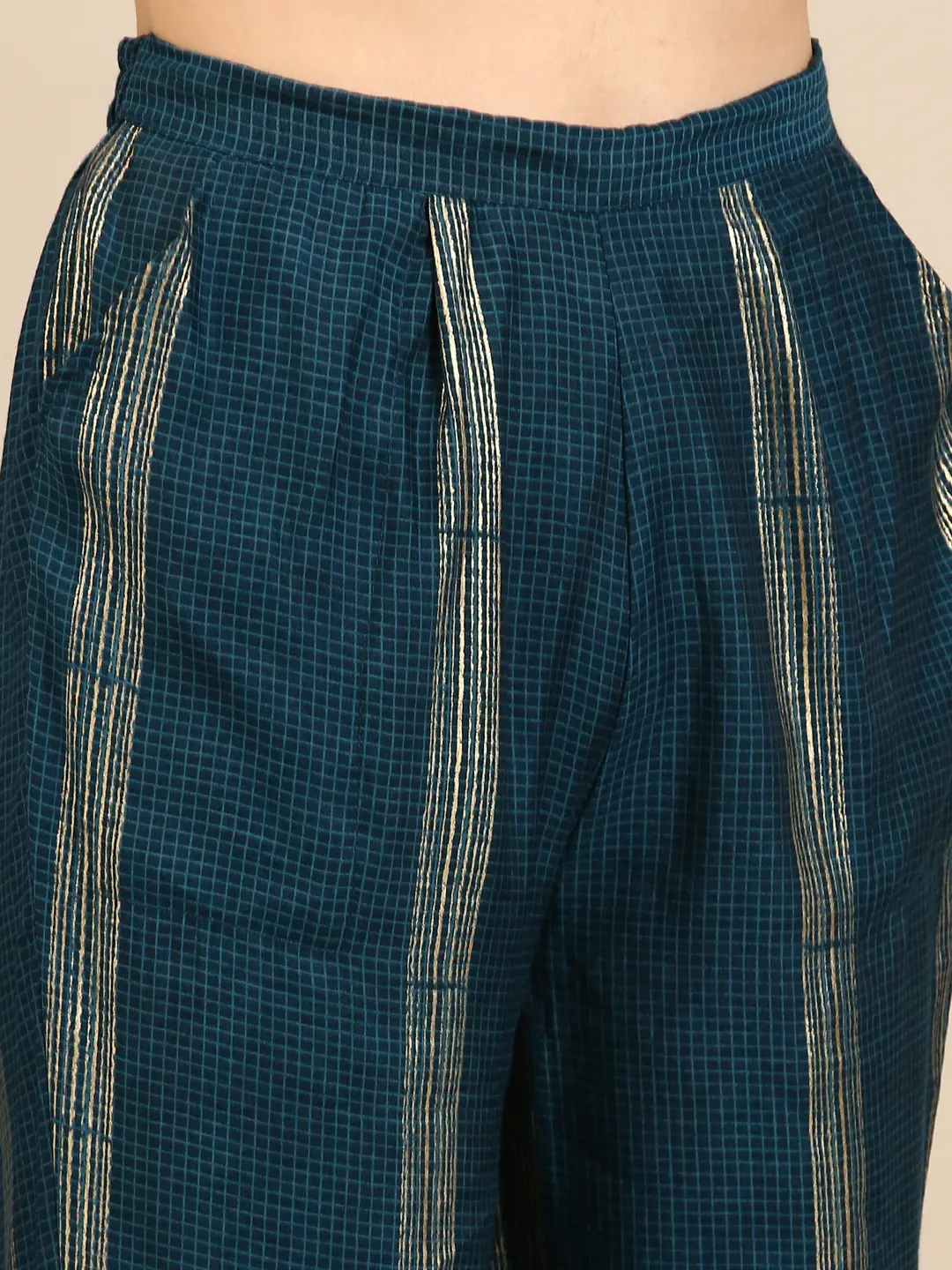 Women's Blue Cotton Blend Checked Comfort Fit Kurta Sets