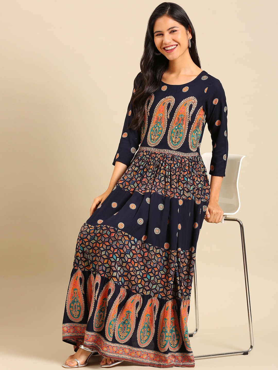 Women's Blue Cotton Printed Comfort Fit Kurtas
