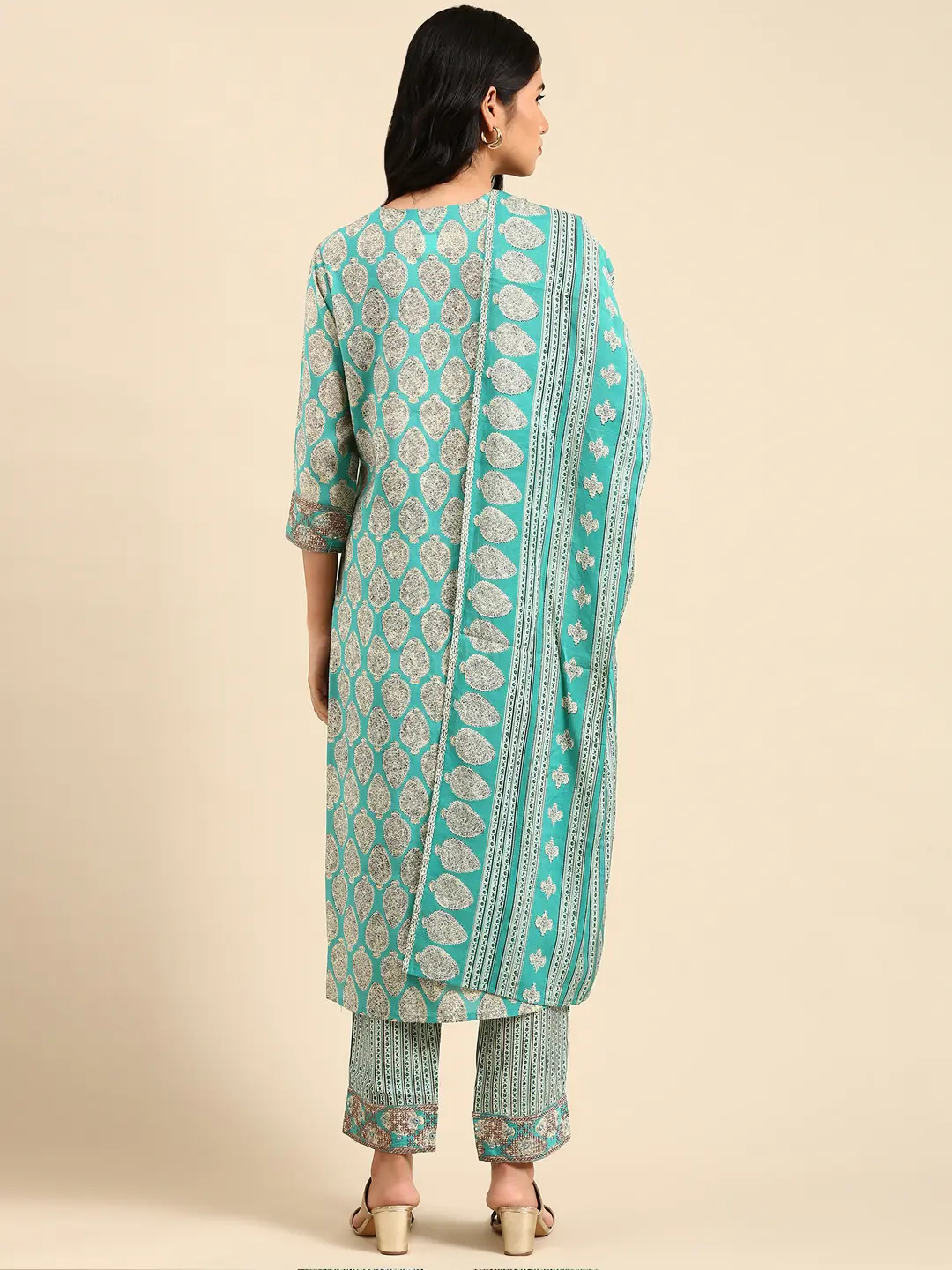 SHOWOFF Women Turquoise Blue Printed Scoop Neck Three-Quarter Sleeves Mid Length Straight Kurta Set
