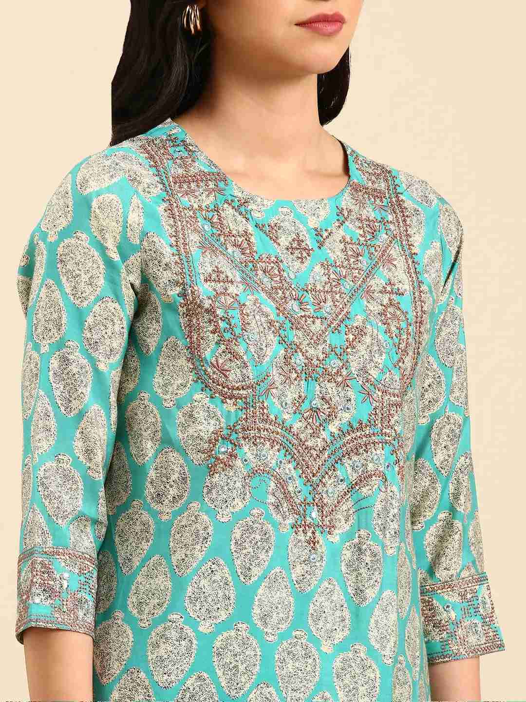 SHOWOFF Women Turquoise Blue Printed Scoop Neck Three-Quarter Sleeves Mid Length Straight Kurta Set