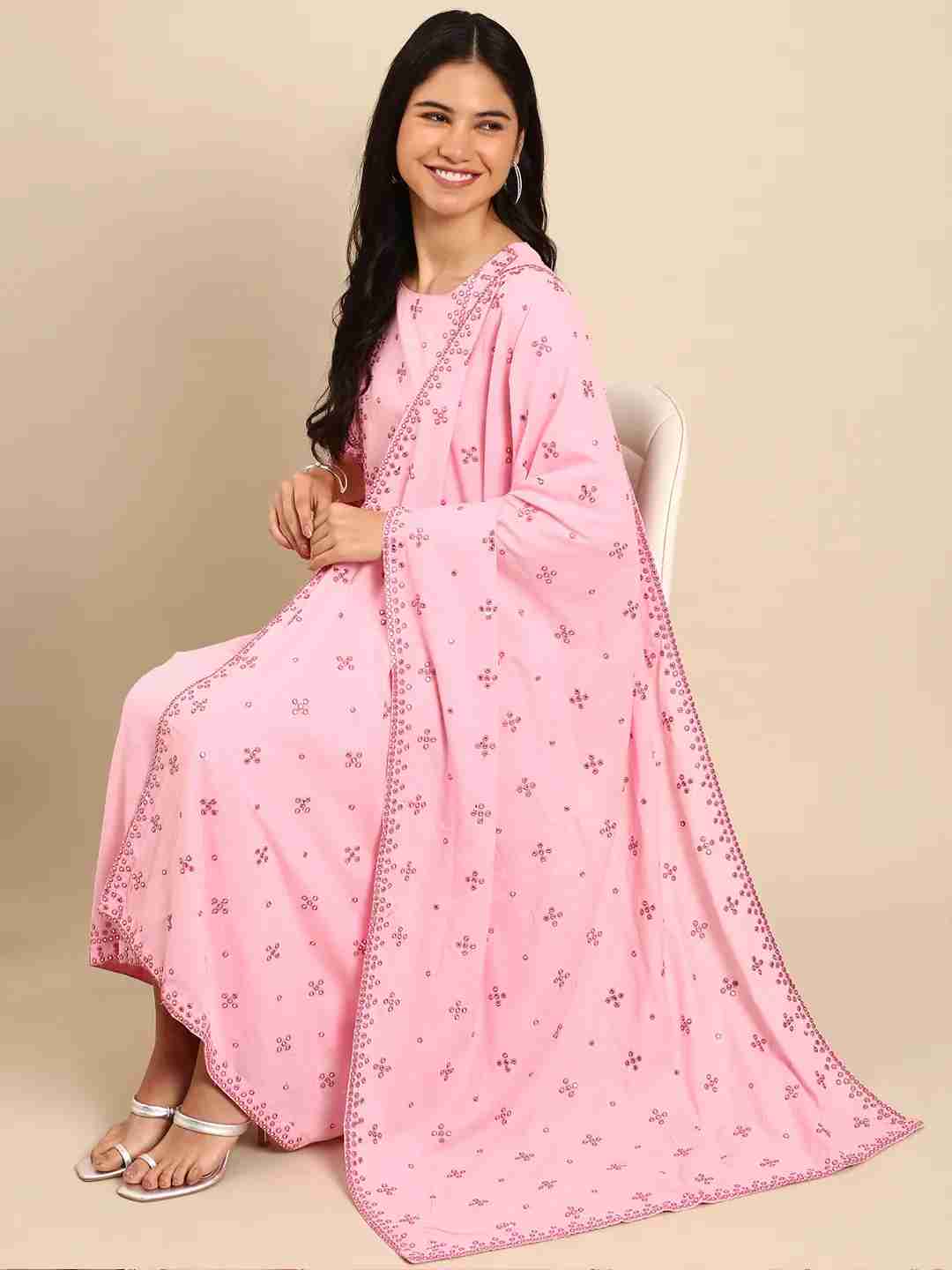 Women's Pink Cotton Blend Solid Comfort Fit Kurta Sets