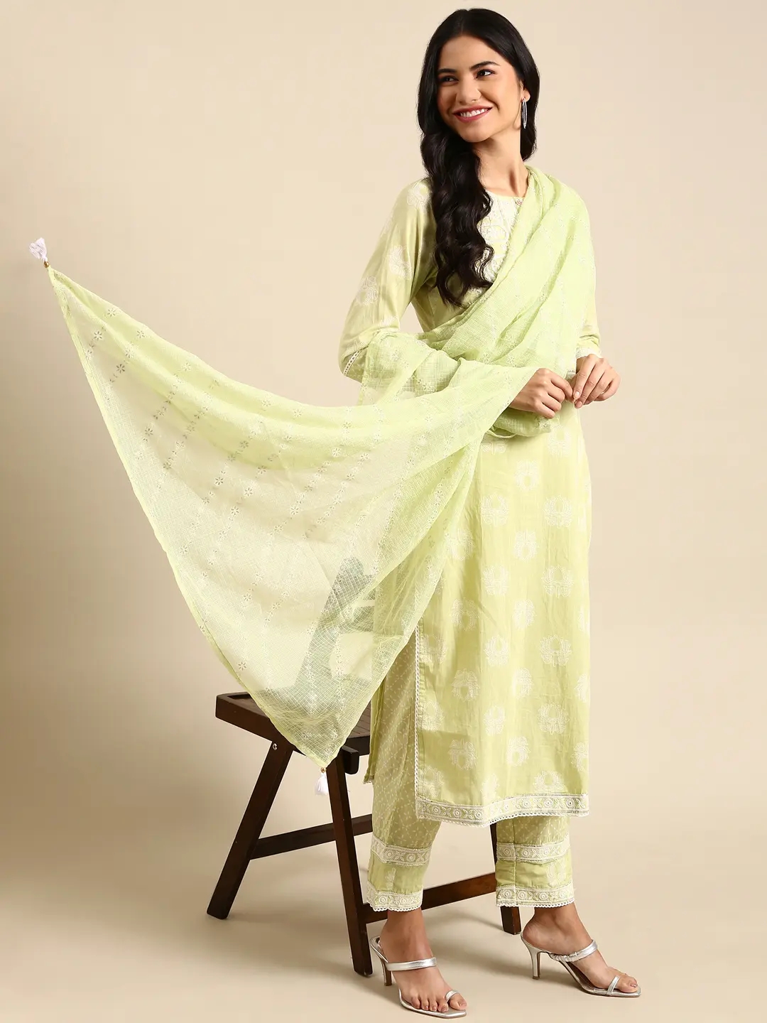 Women's Green Cotton Blend Printed Comfort Fit Kurta Sets