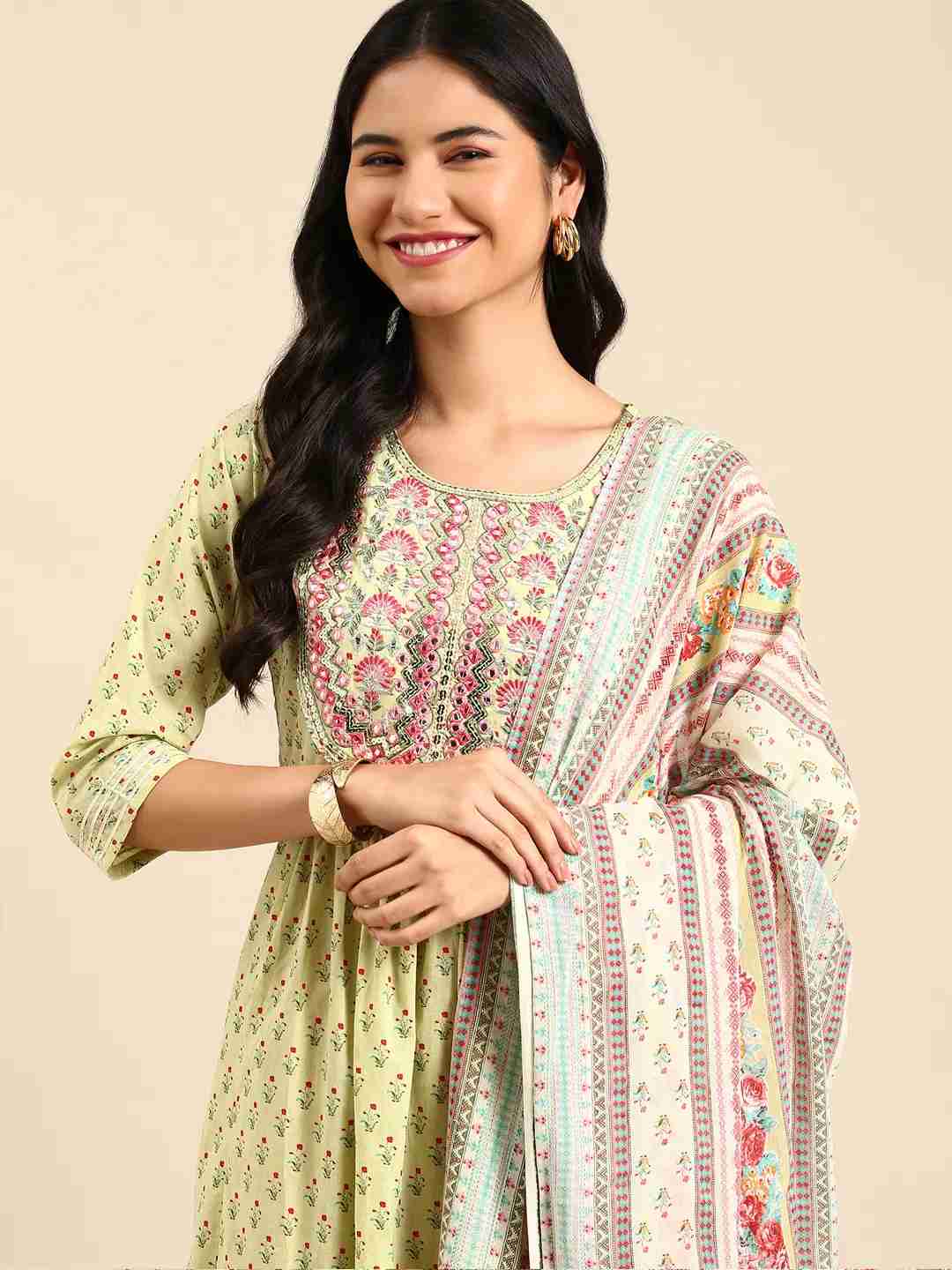 Women's Green Cotton Blend Printed Comfort Fit Kurta Sets