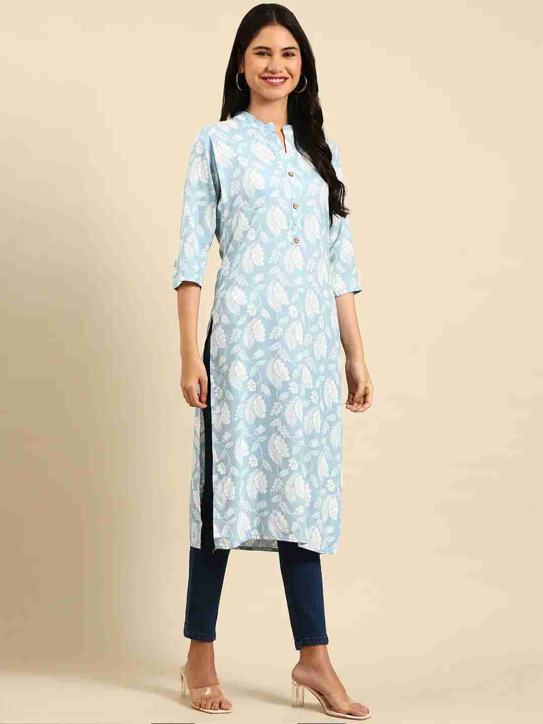 Women's Blue Cotton Printed Comfort Fit Kurtas