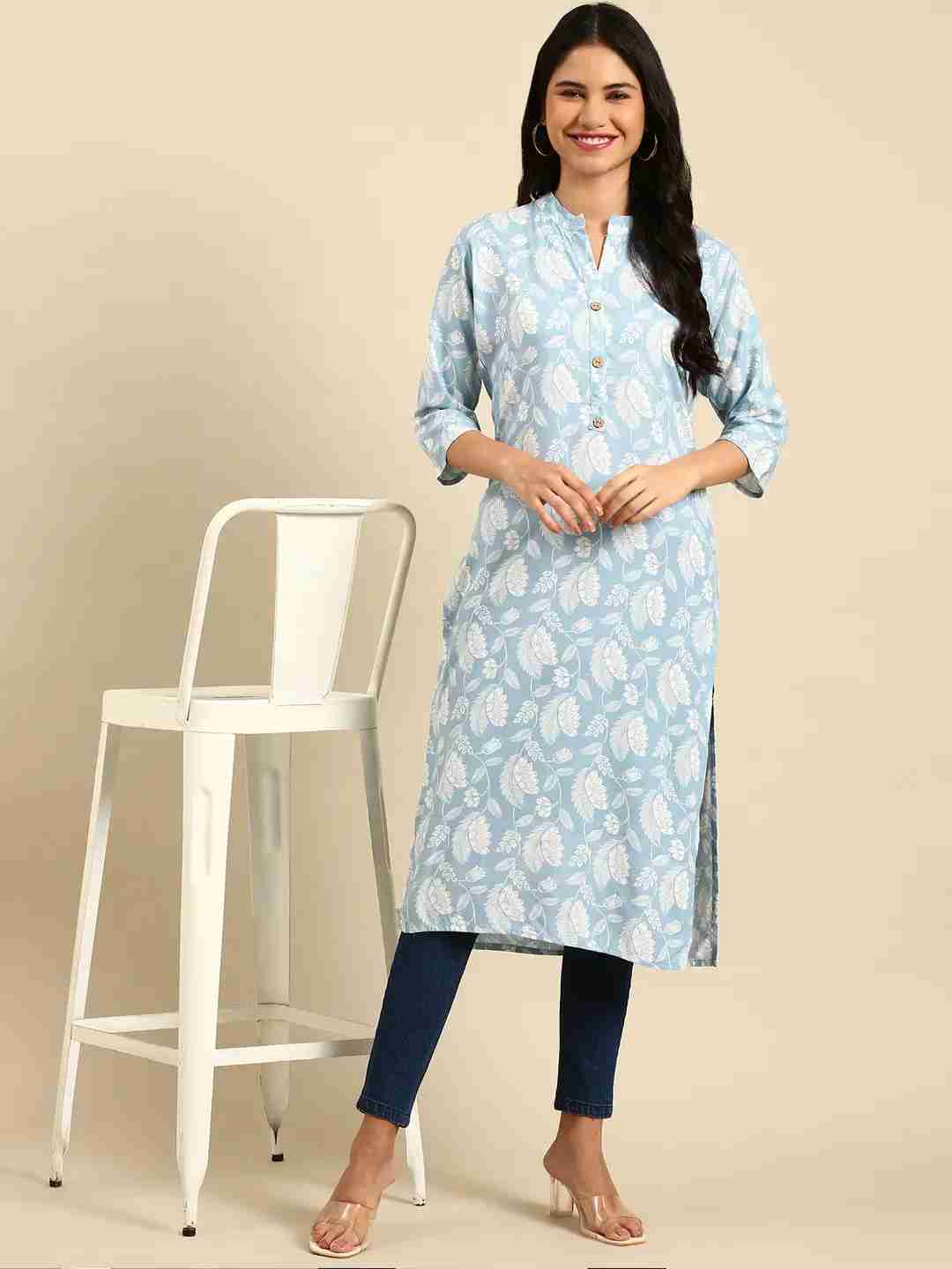 Women's Blue Cotton Printed Comfort Fit Kurtas