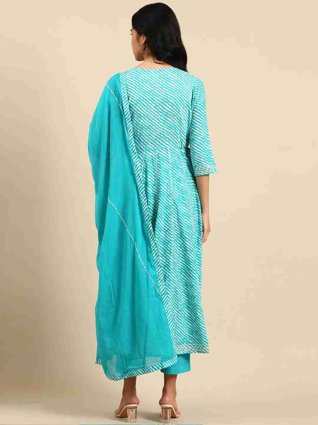 Women's Blue Cotton Blend Tie Dye Comfort Fit Kurta Sets