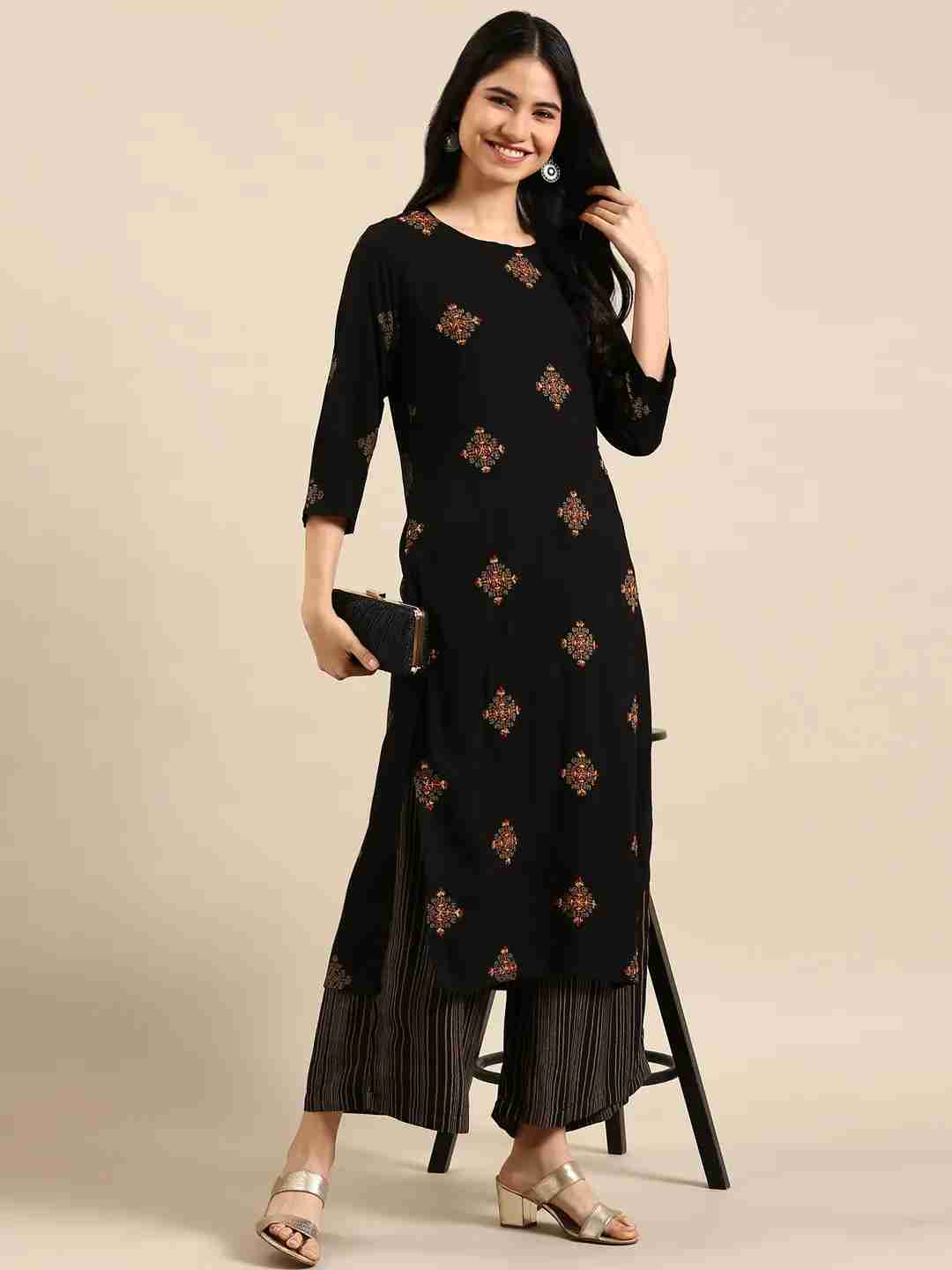 Women's Black Cotton Blend Printed Comfort Fit Kurta Sets