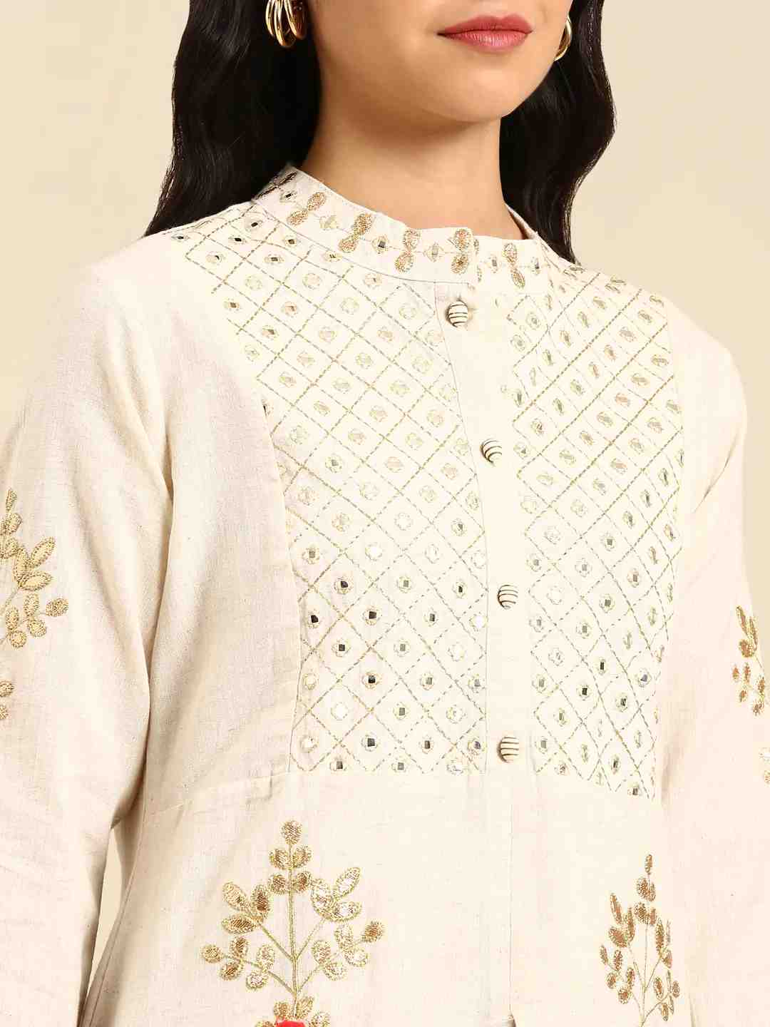 Women's White Cotton Embellished Comfort Fit Kurtas