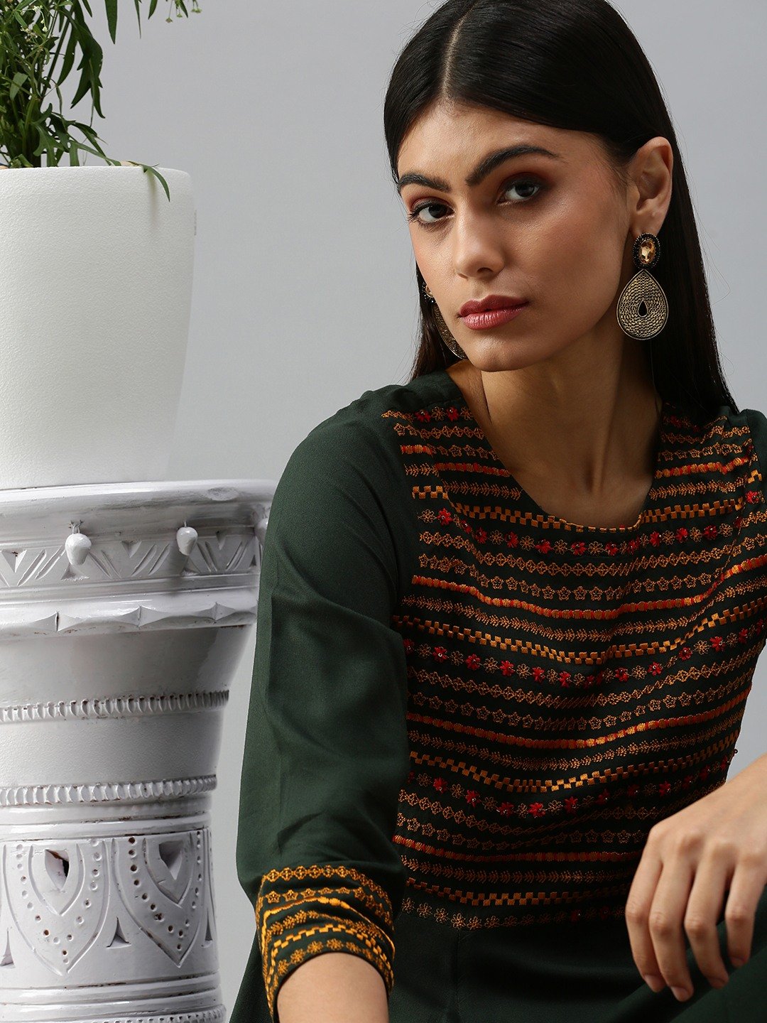 Women's Green Cotton Blend Printed Regular Kurtas