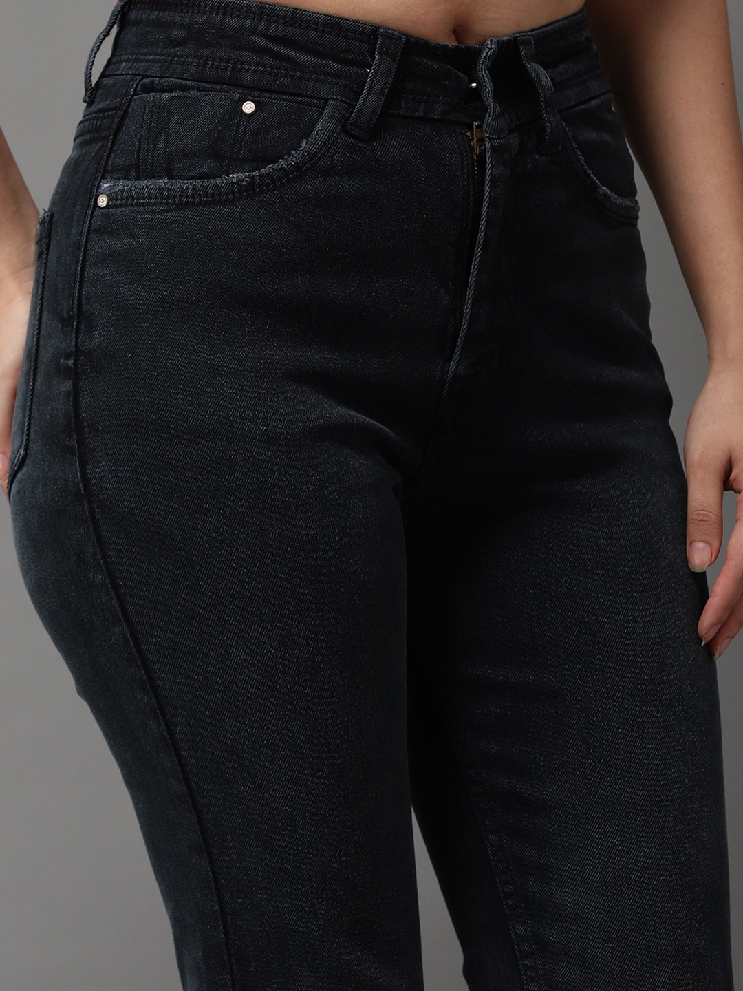Women's Black Denim Solid Jeans