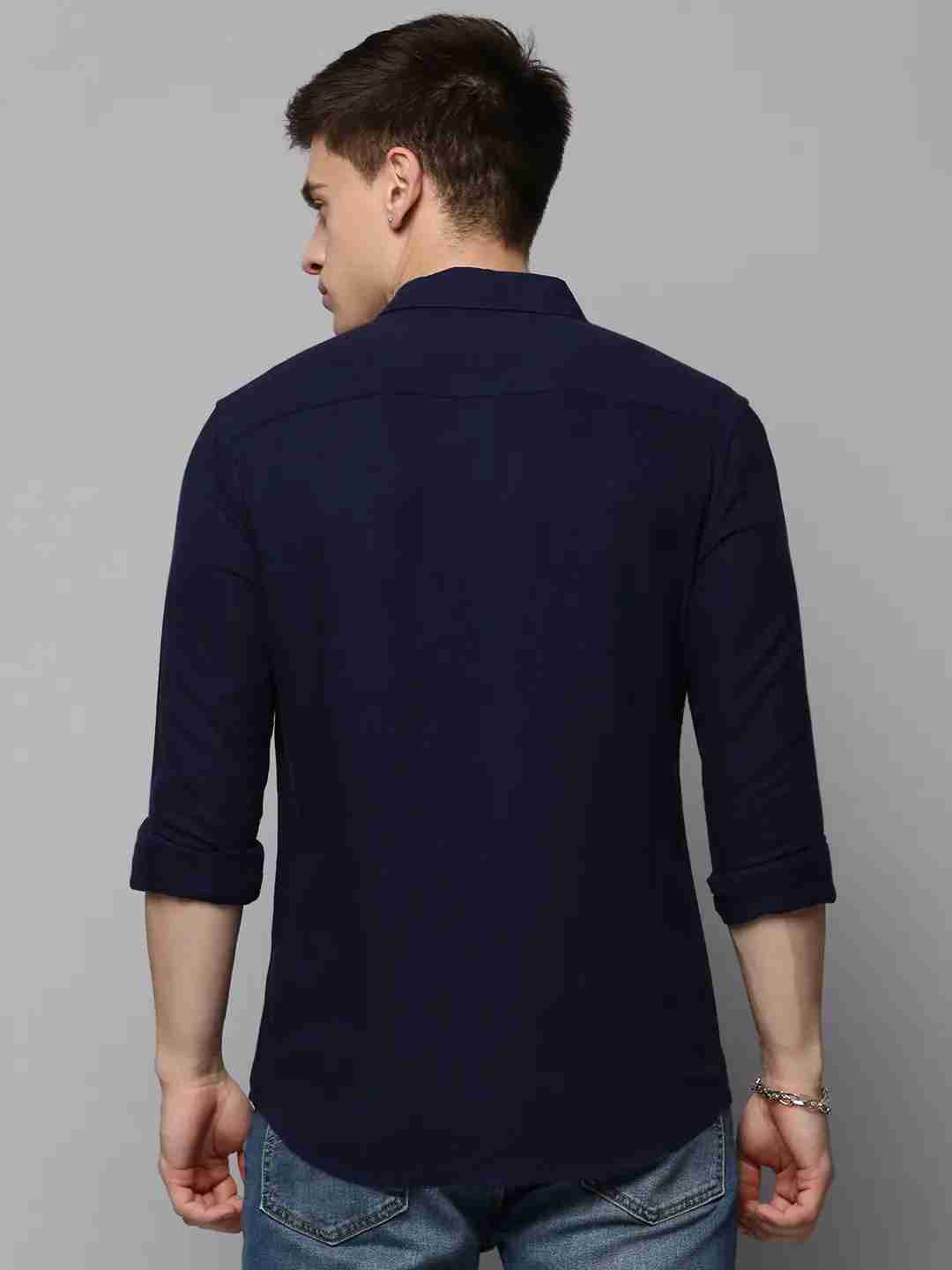 SHOWOFF Men's Spread Collar Navy Blue Solid Shirt