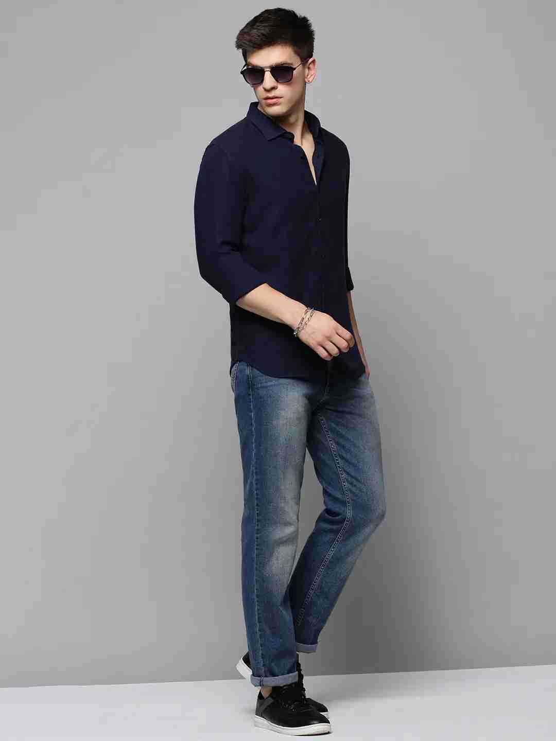 SHOWOFF Men's Spread Collar Navy Blue Solid Shirt