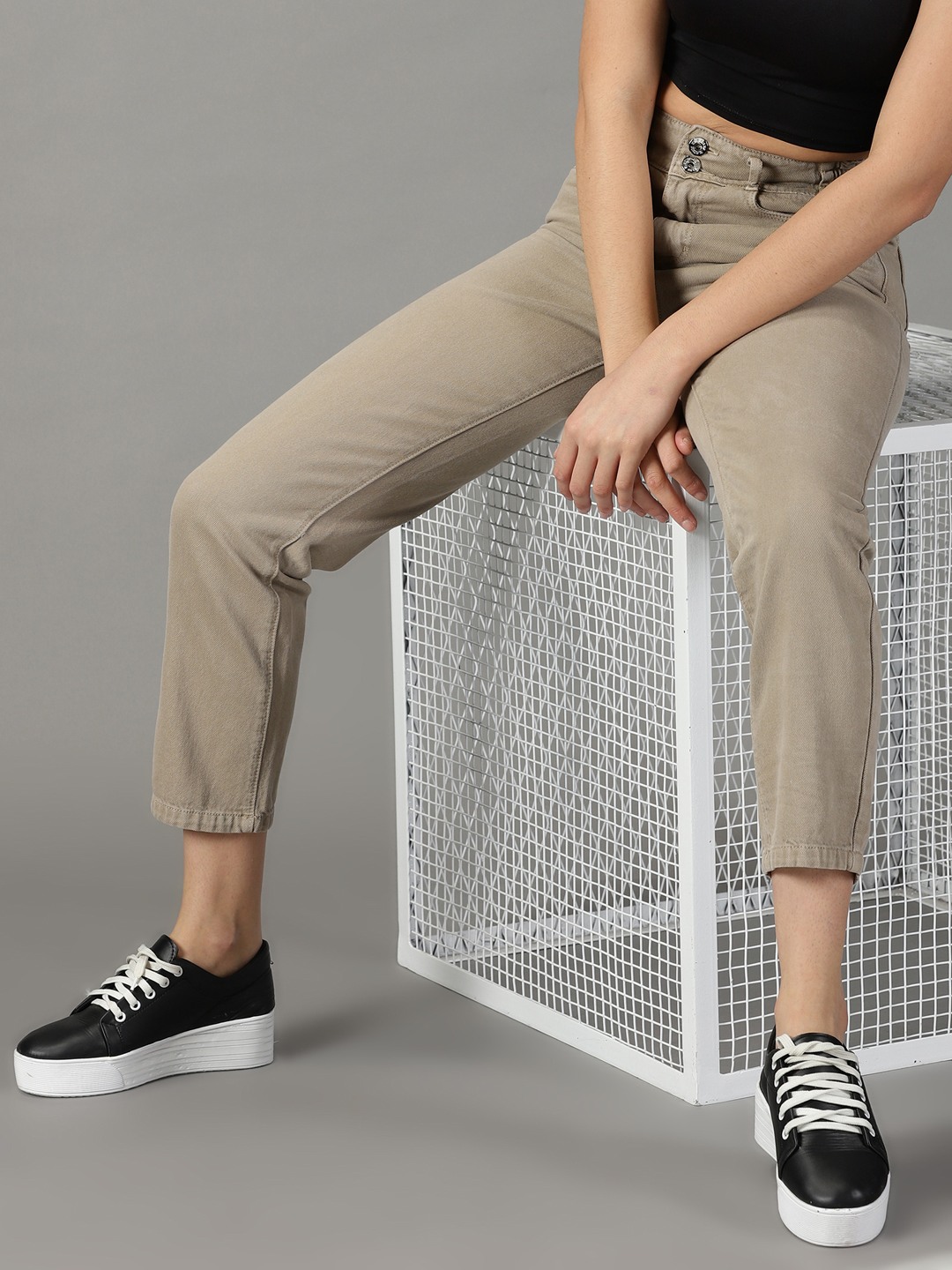 SHOWOFF Women Taupe Solid  Relaxed Fit Jeans