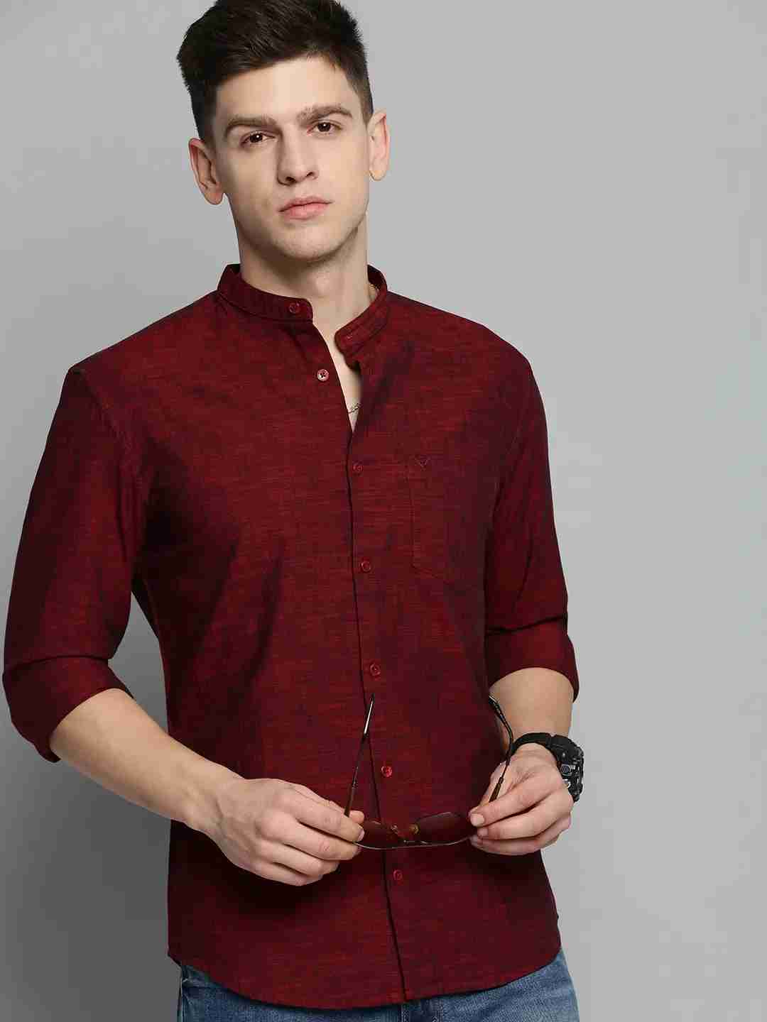 SHOWOFF Men's Mandarin Collar Burgundy Solid Shirt