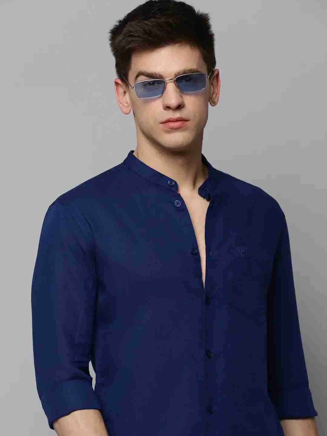 SHOWOFF Men's Mandarin Collar Navy Blue Solid Shirt
