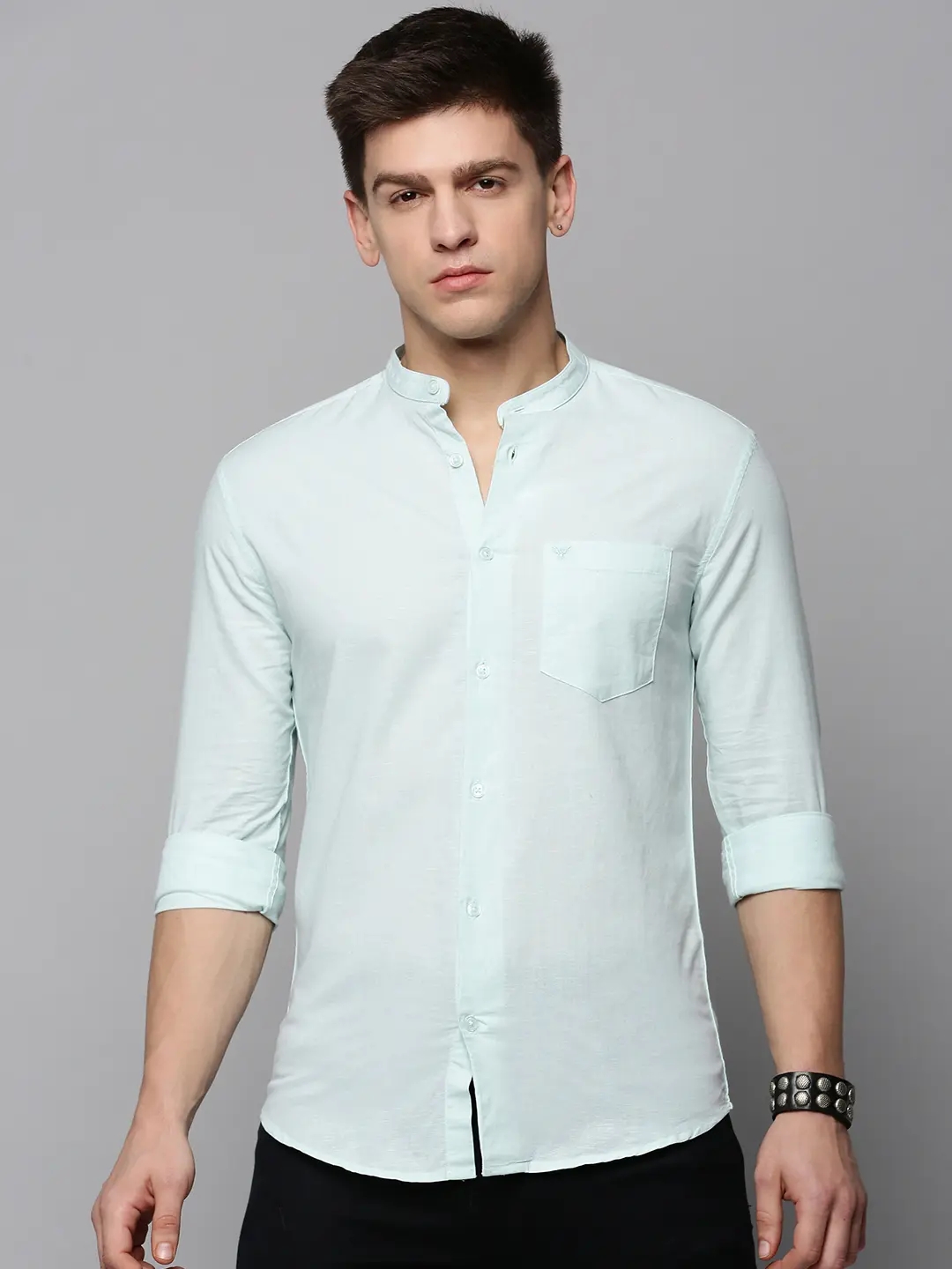 SHOWOFF Men's Mandarin Collar Sea Green Solid Shirt
