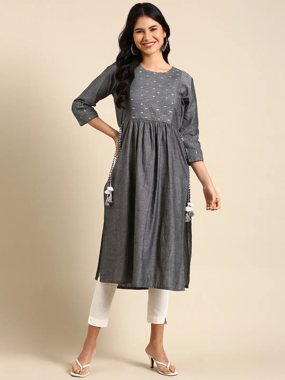 Women's Grey Cotton Printed Comfort Fit Kurtas