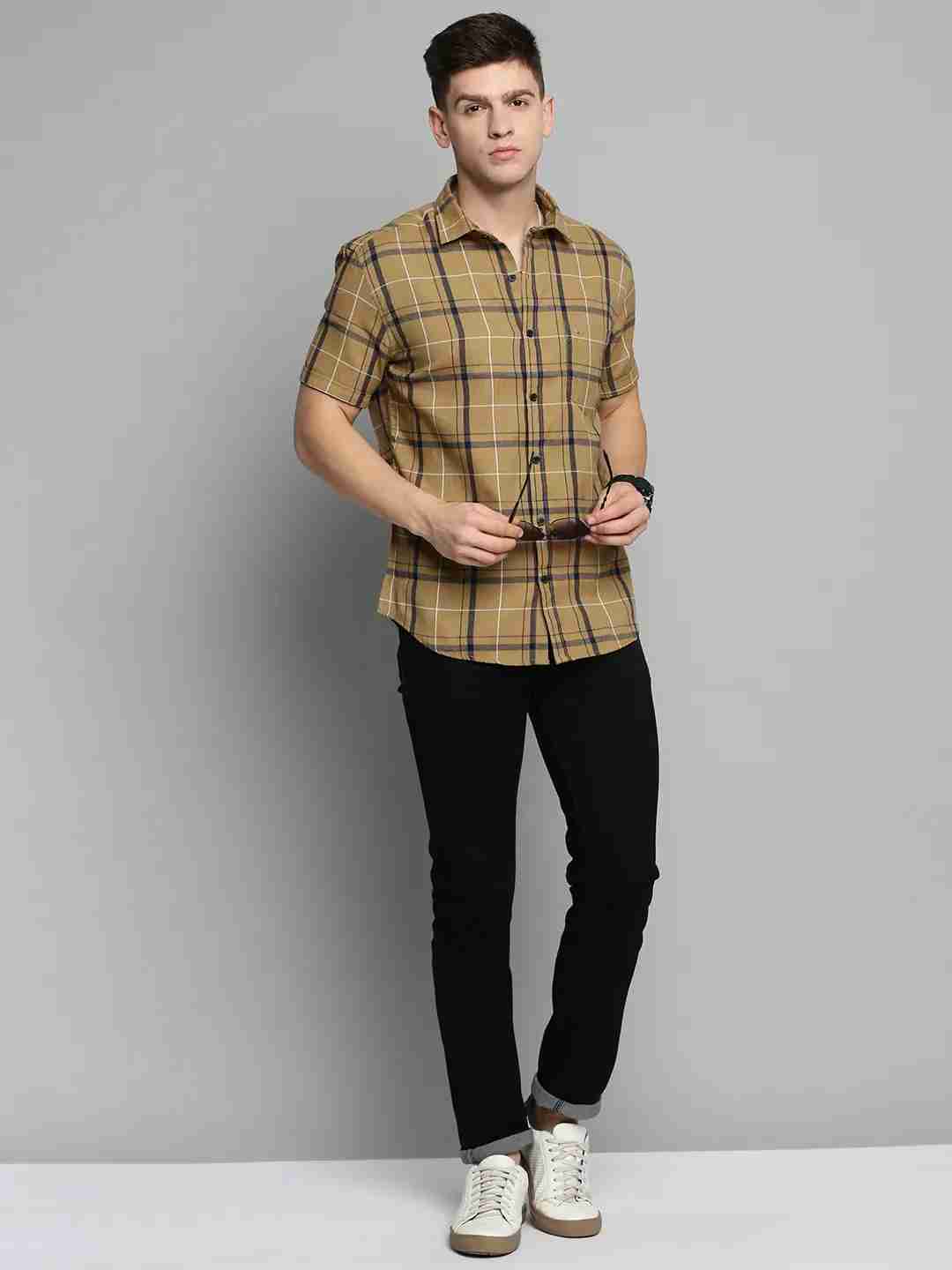 SHOWOFF Men's Spread Collar Khaki Checked Shirt