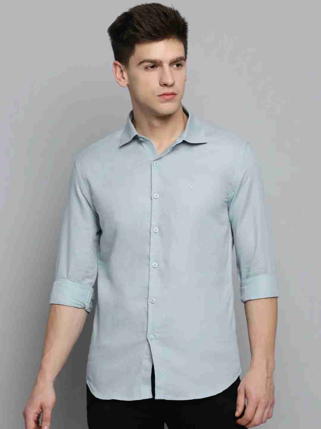 SHOWOFF Men's Spread Collar Blue Solid Shirt