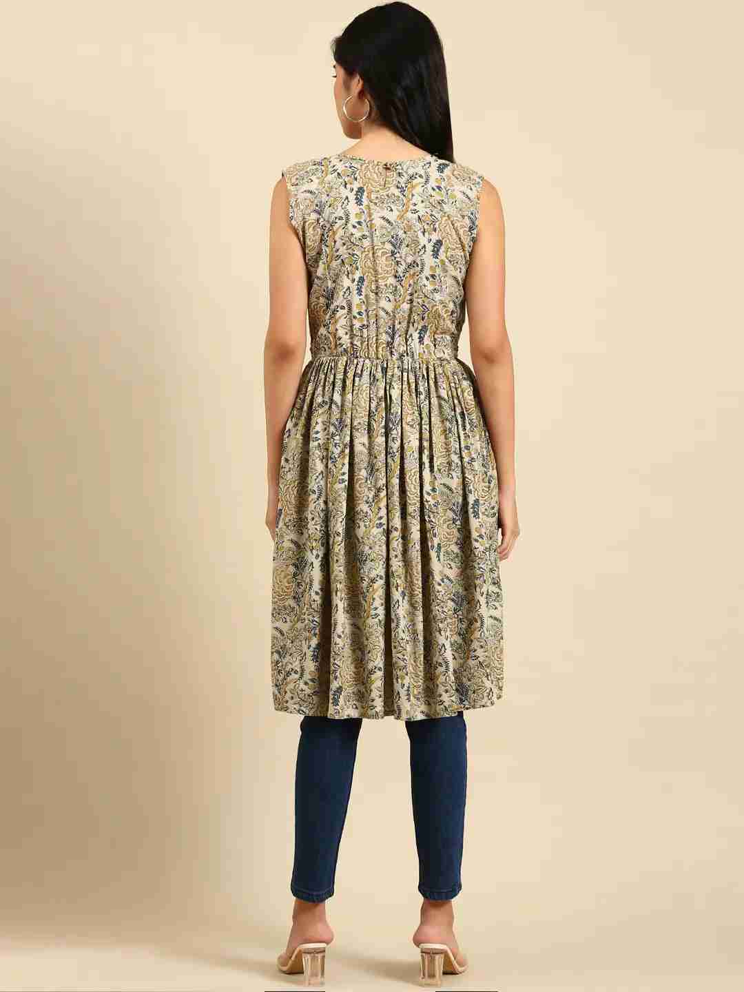 Women's Beige Cotton Printed Comfort Fit Kurtas