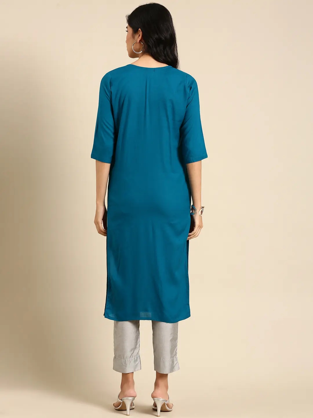 Women's Blue Viscose Rayon Solid Comfort Fit Kurtas