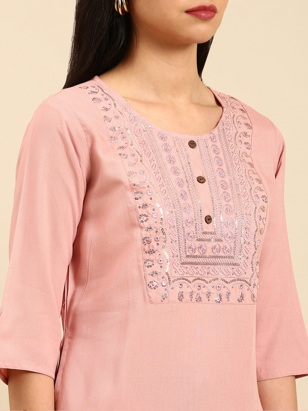 Women's Purple Viscose Rayon Solid Comfort Fit Kurtas