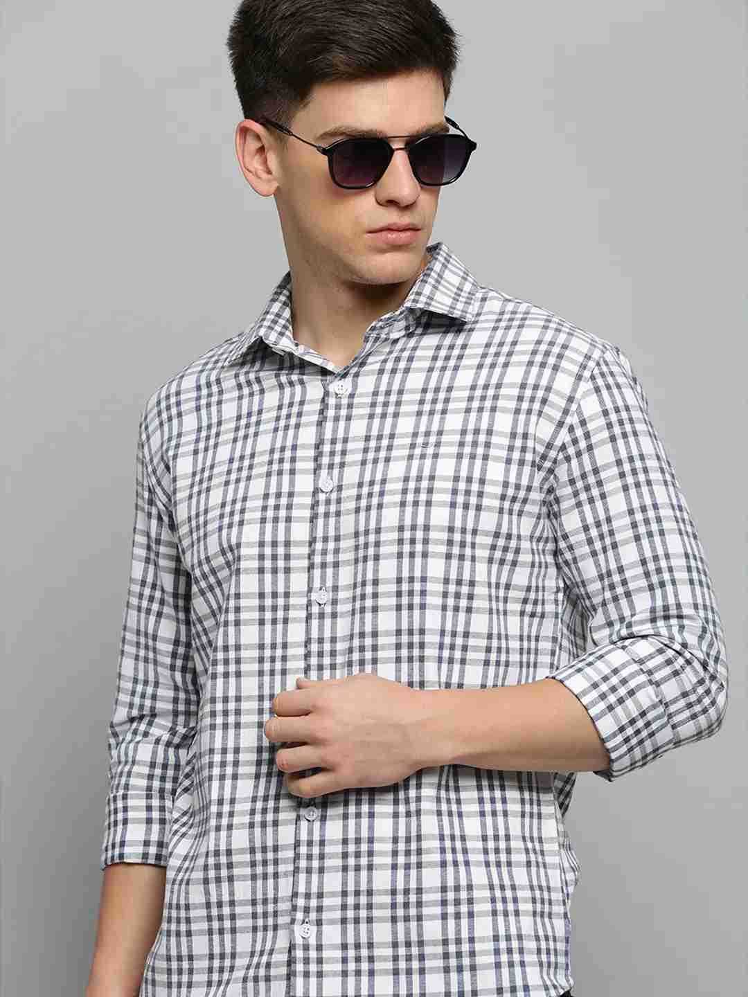 SHOWOFF Men's Spread Collar Checked White Classic Shirt