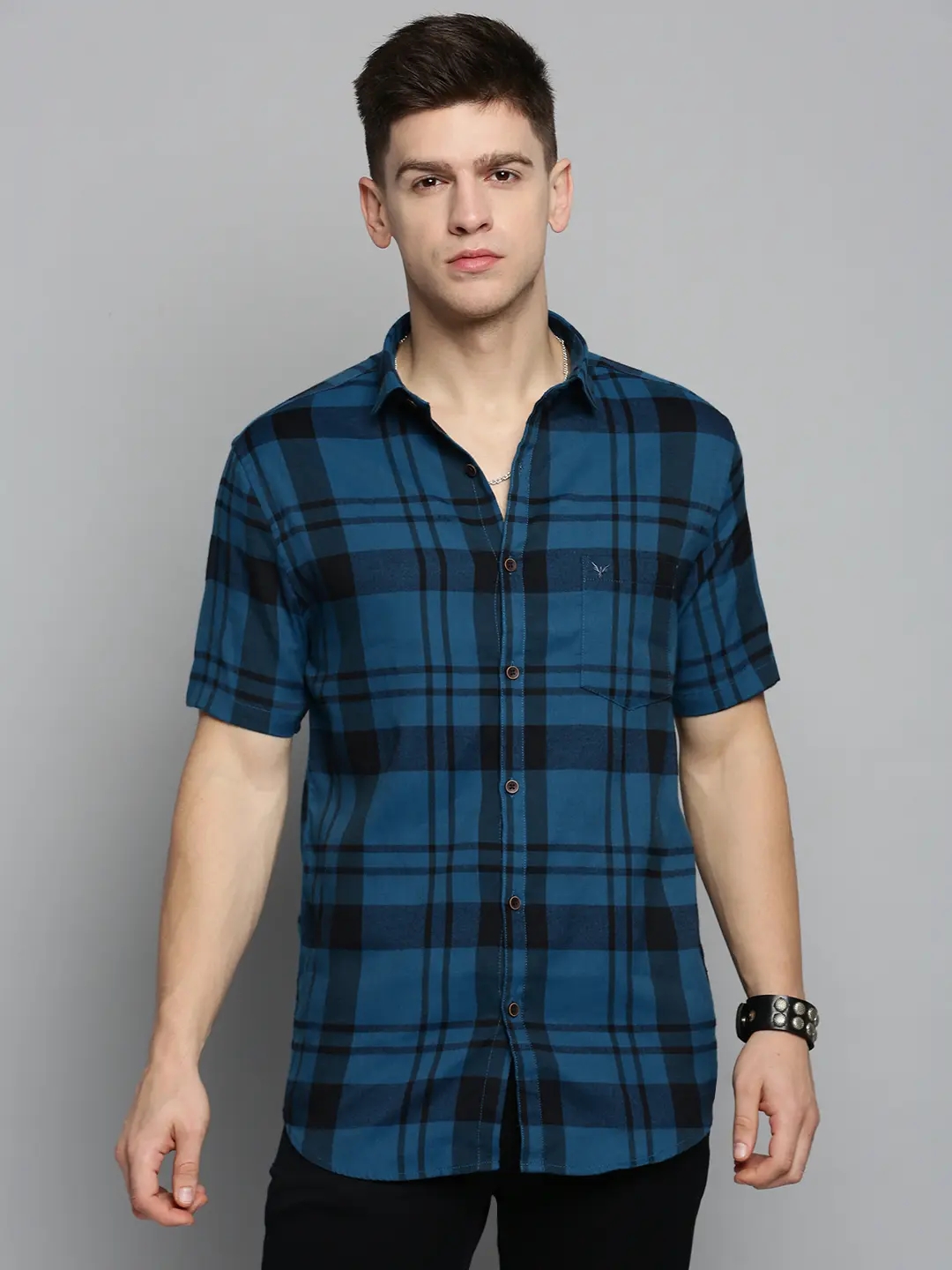 SHOWOFF Men's Spread Collar Teal Checked Shirt