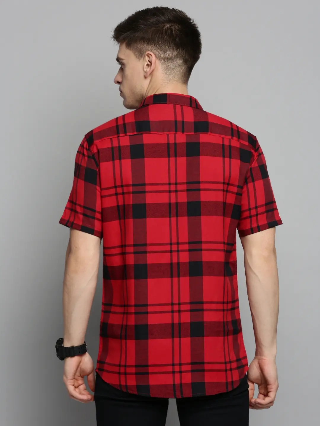 SHOWOFF Men's Spread Collar Red Checked Shirt