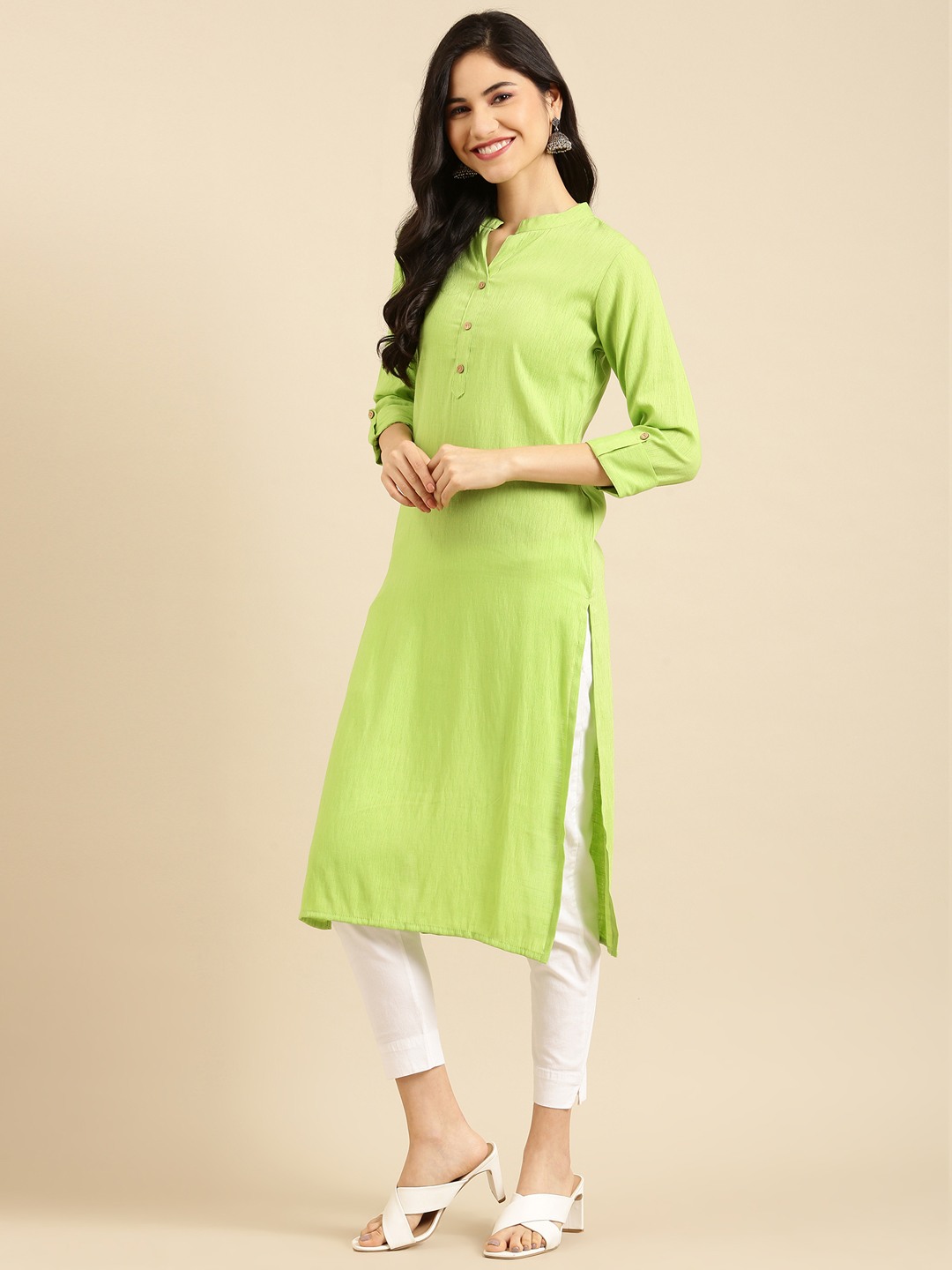 Women's Green Polyester Solid Comfort Fit Kurtas