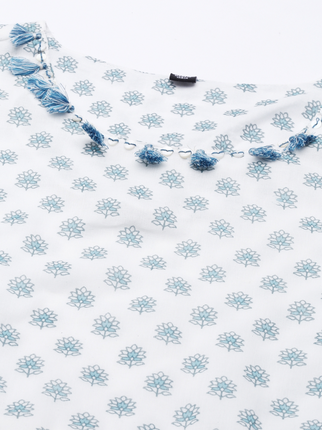 Women's White Cotton Printed Comfort Fit Kurtas