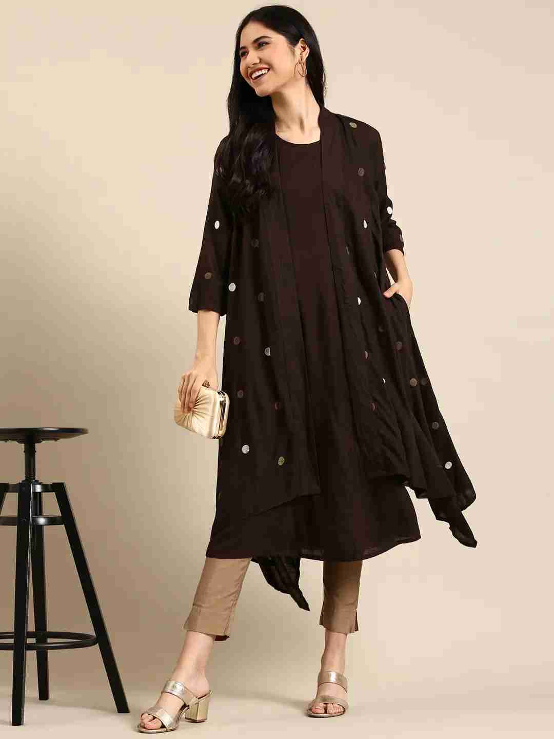 Women's Brown Cotton Solid Comfort Fit Kurtas