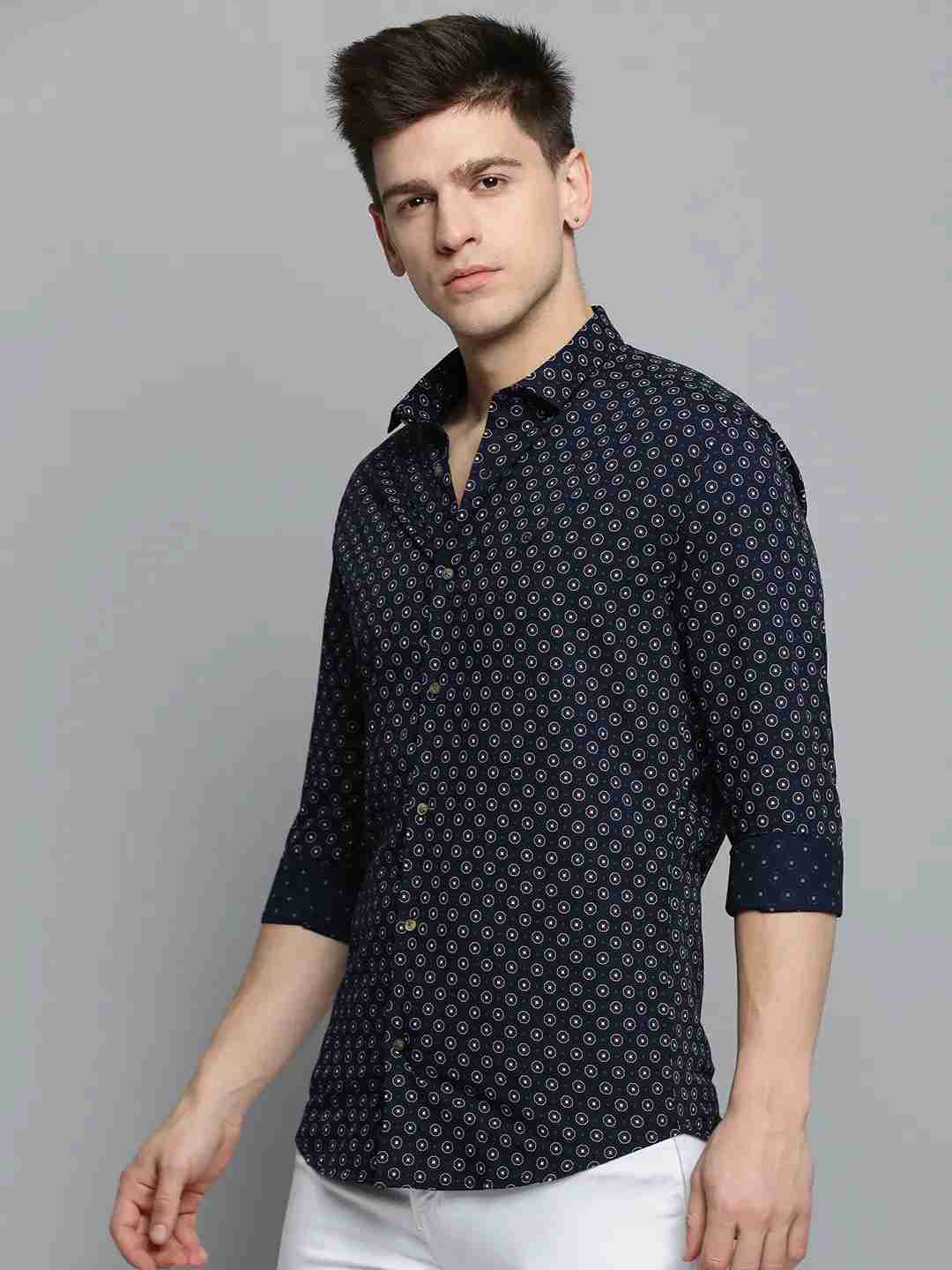SHOWOFF Men's Spread Collar Navy Blue Printed Shirt