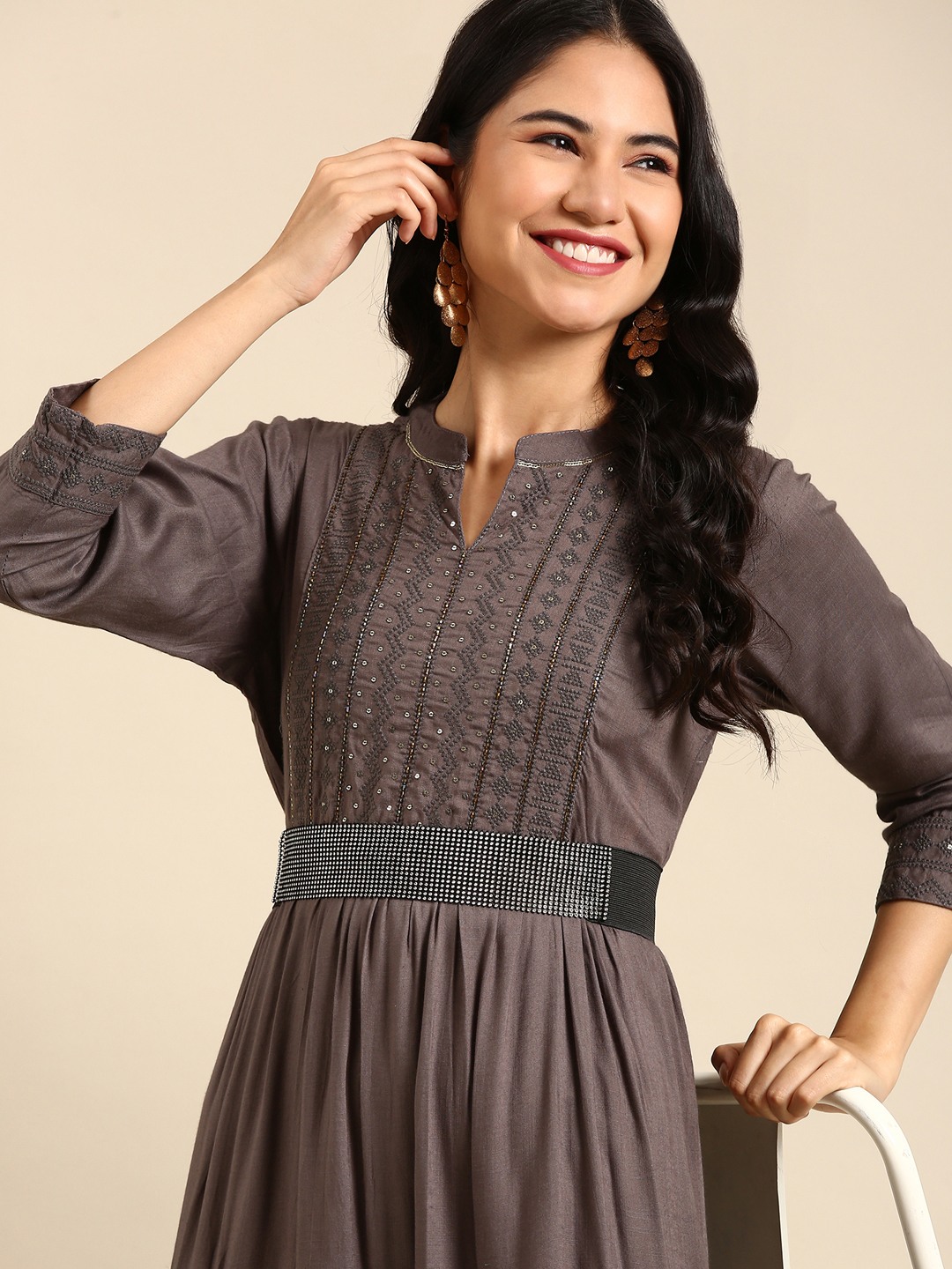 SHOWOFF Women Grey Solid Mandarin Collar Three-Quarter Sleeves Mid Length Anarkali Kurta