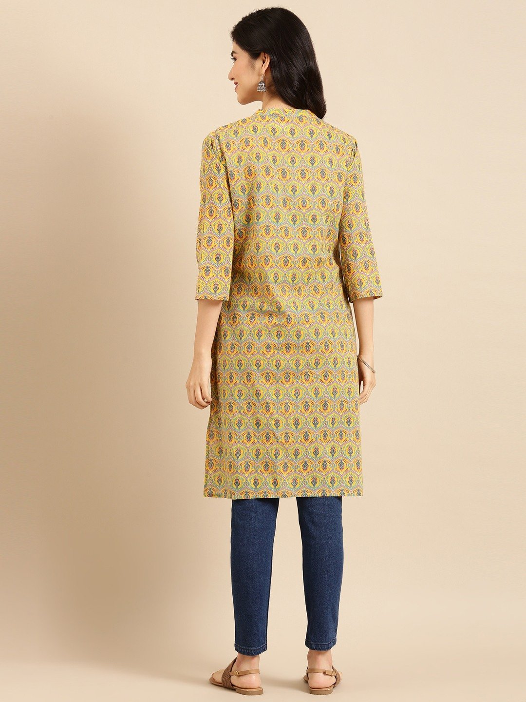 Women's Yellow Cotton Printed Comfort Fit Kurtas