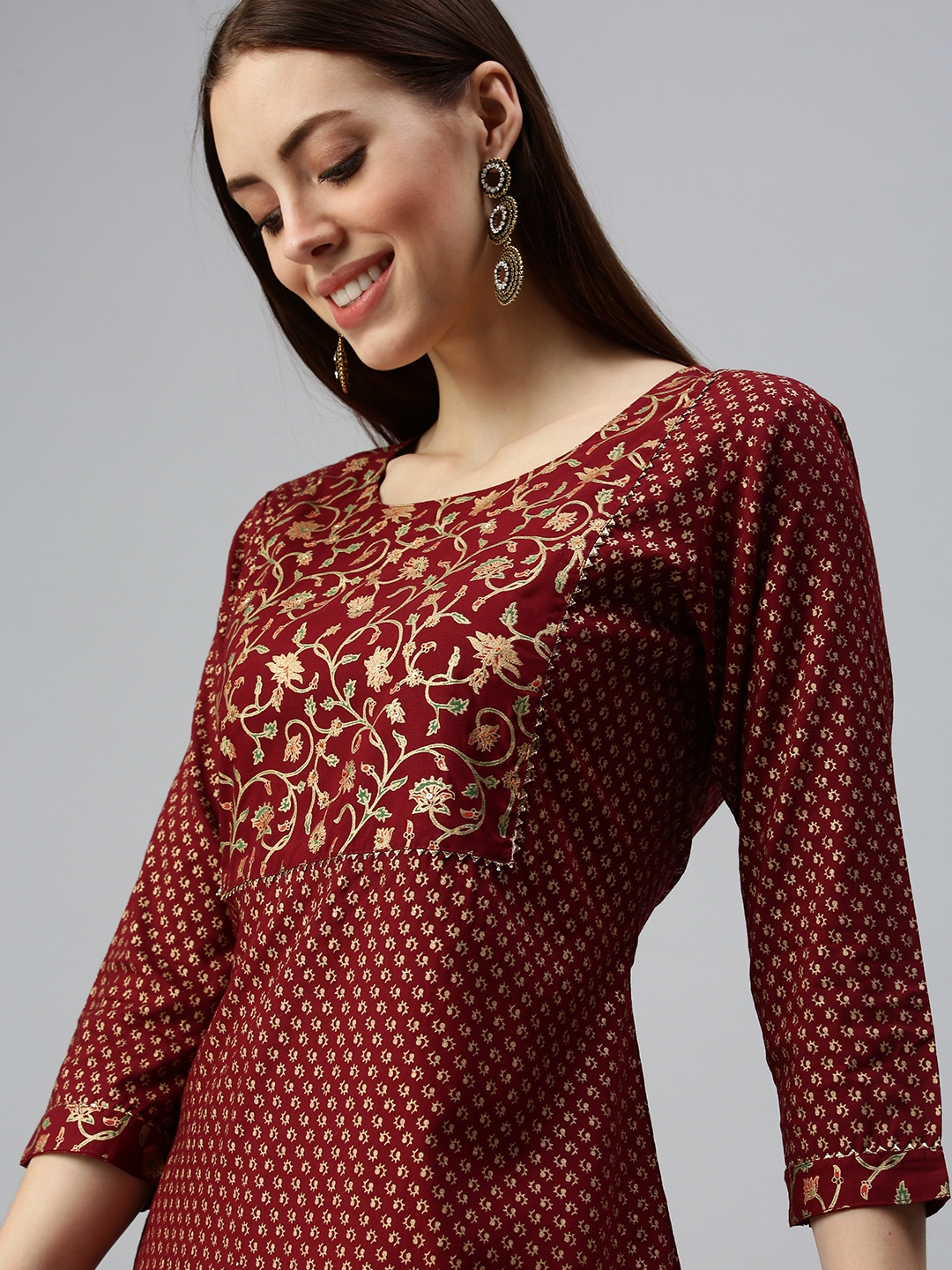 SHOWOFF Women Maroon Floral Round Neck Three-Quarter Sleeves Mid Length Fit and Flare Kurta