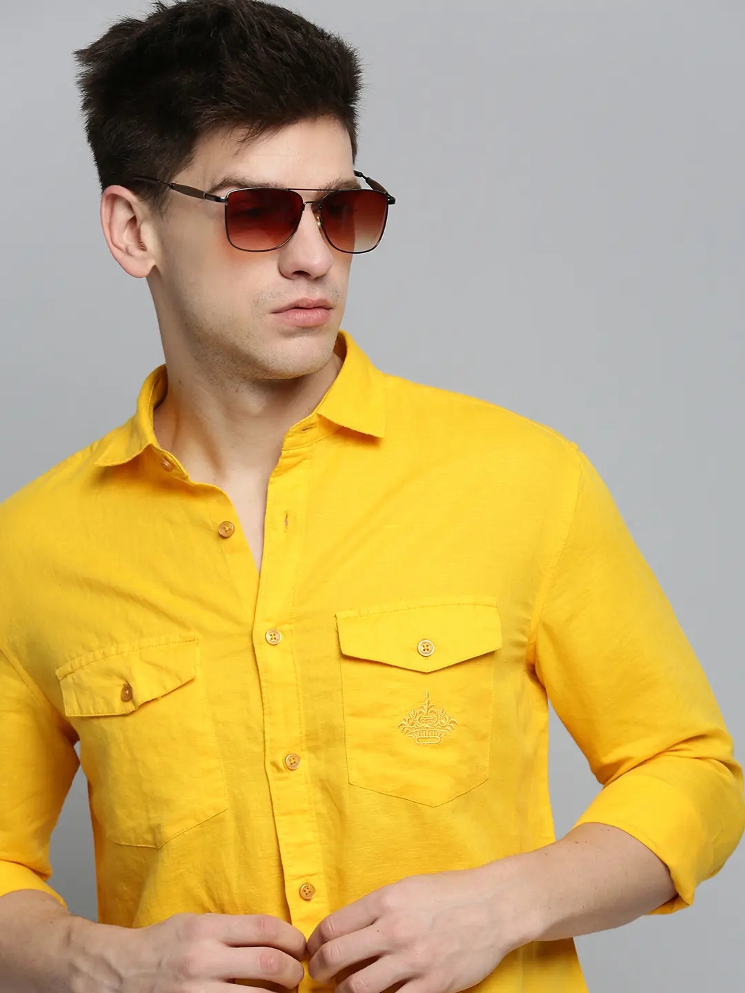 SHOWOFF Men's Spread Collar Yellow Solid Shirt