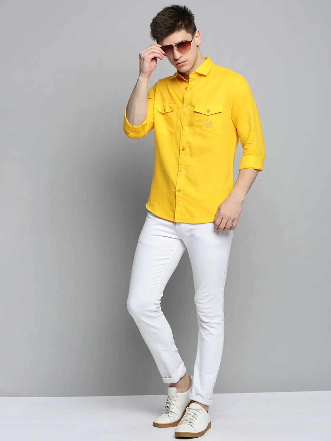 SHOWOFF Men's Spread Collar Yellow Solid Shirt