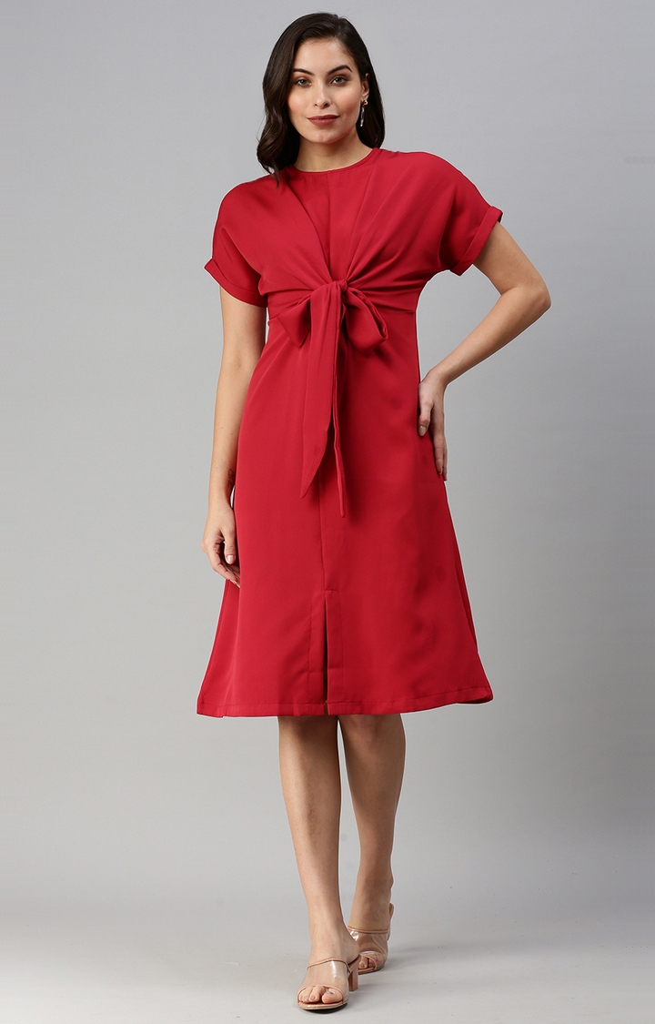 SHOWOFF Women Red Solid Round Neck Short Sleeves Midi Sheath Dress