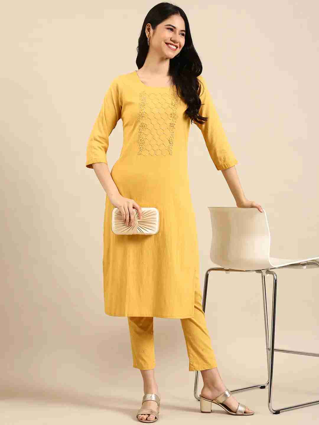 Women's Yellow Cotton Blend Solid Comfort Fit Kurta Sets