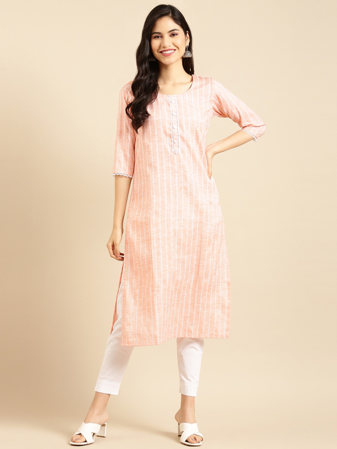 Women's Pink Cotton Solid Comfort Fit Kurtas