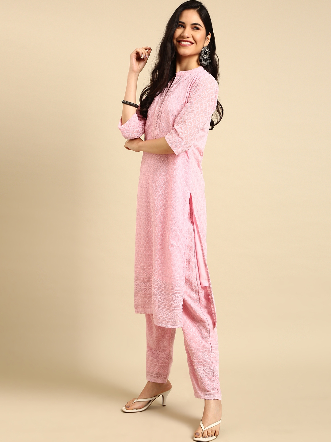Women's Pink Georgette Embroidered Comfort Fit Kurta Sets