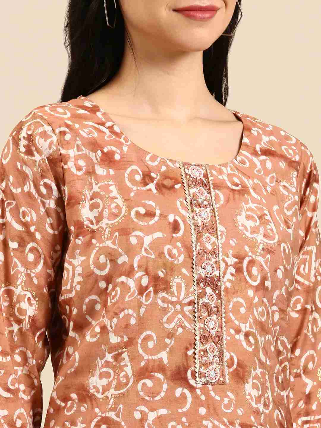 Women's Brown Crepe Printed Comfort Fit Kurta Sets
