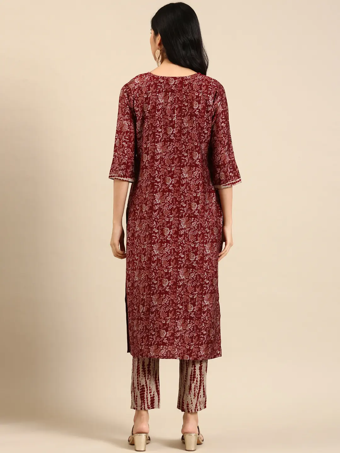 Women's Red Chanderi Floral Comfort Fit Kurta Sets