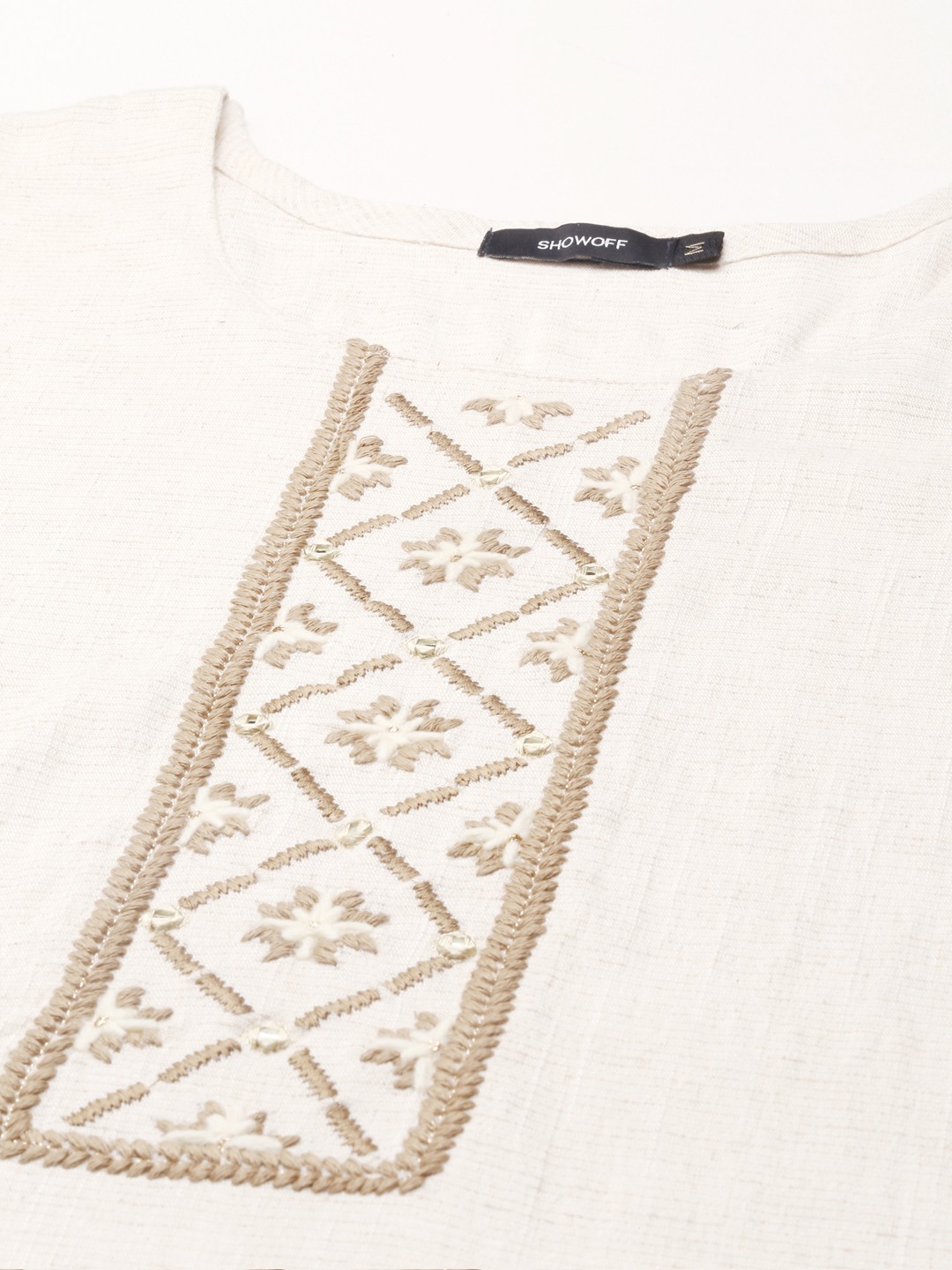 SHOWOFF Women's Round Neck Woven Design Off White Straight Kurta