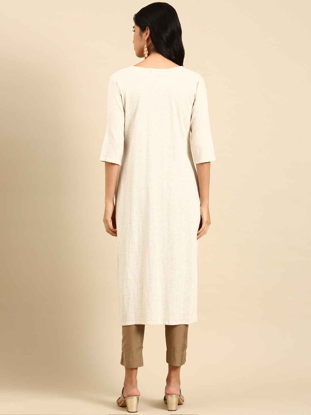 SHOWOFF Women's Round Neck Woven Design Off White Straight Kurta