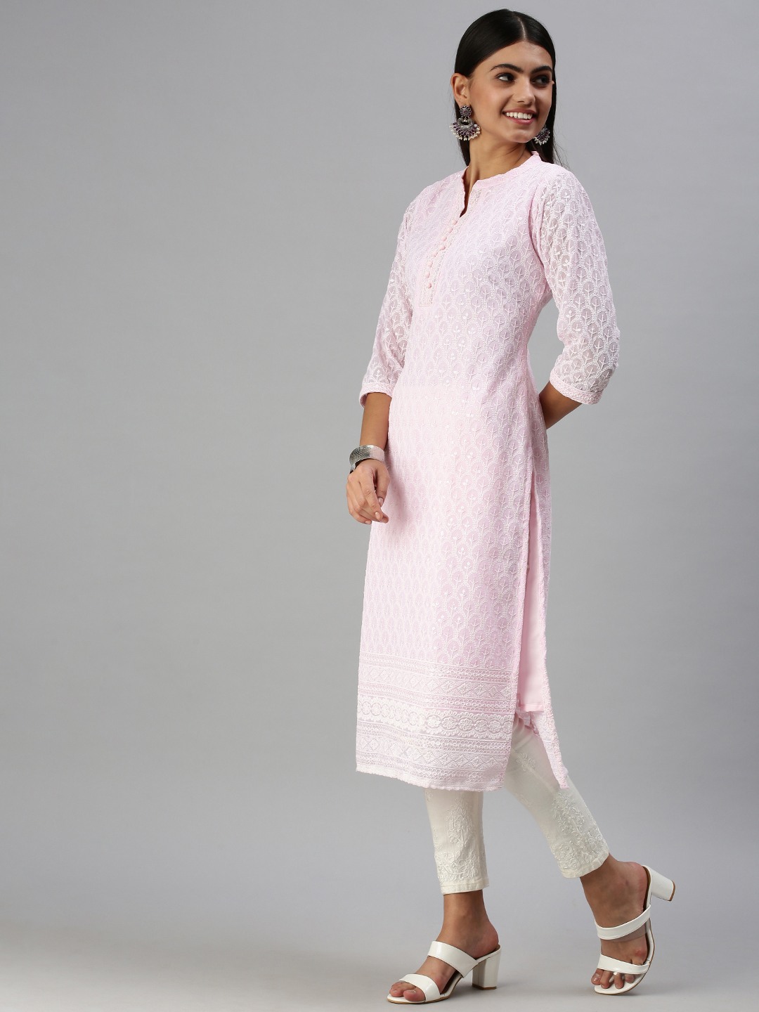 Women's Pink Chiffon Embroidered Regular Kurtas